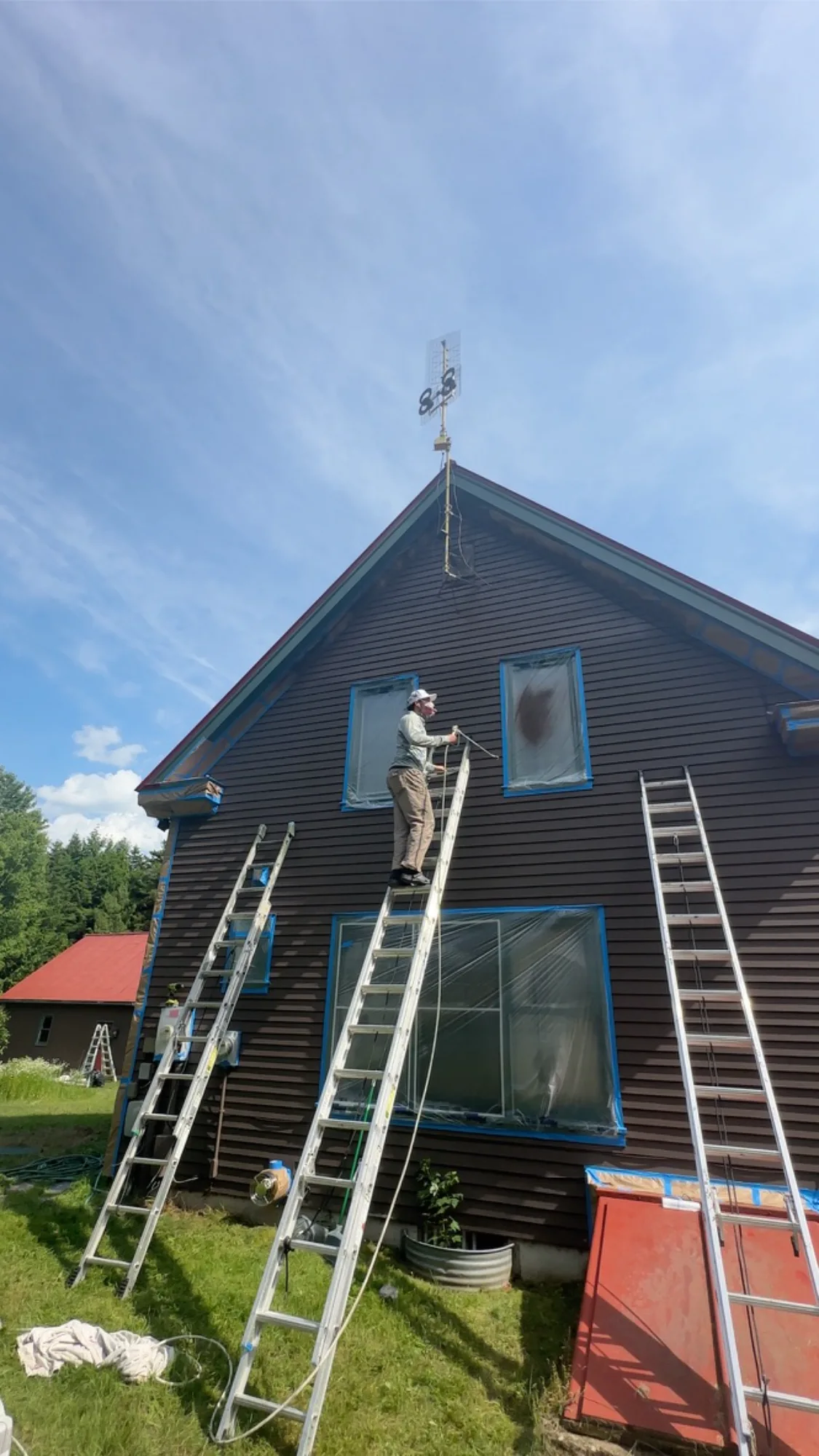 exterior trim and detail painting